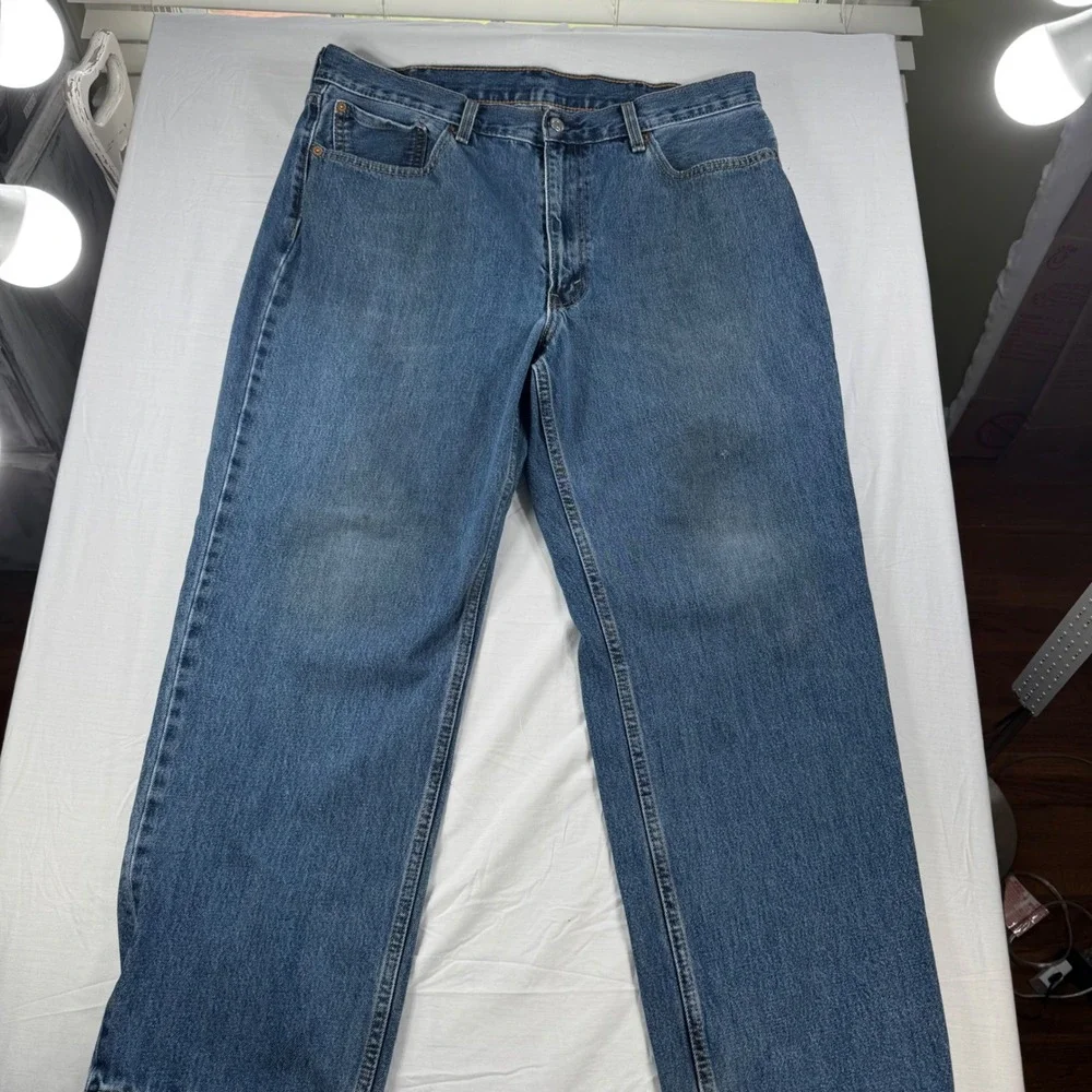 Levis measurements waist